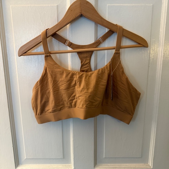 SKIMS FITS EVERYBODY RACERBACK SCOOP BRALETTE - Picture 2 of 6